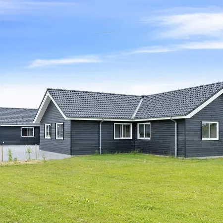 Xviii * Grenå
